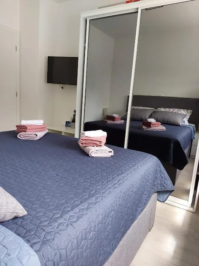 Apartment Kyra Trogir